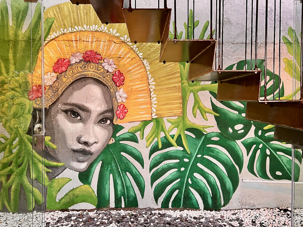 Villa mural art